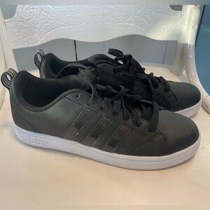 Adidas Grand Court Sneakers